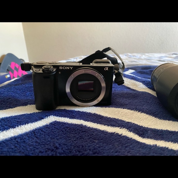Alpha a6000 mirrorless camera